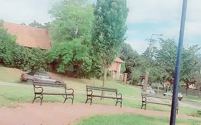 Slutboyben: Slutboyben Cam4 Nympho Cock Cumzzz in Park