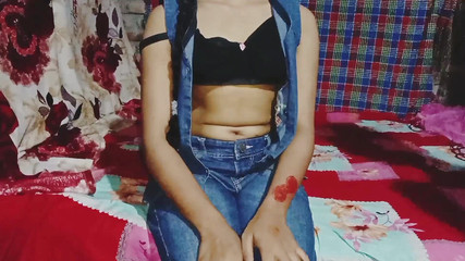 Deshi women: Video seks pertama gadis kampus 18 tahun sama pacarnya
