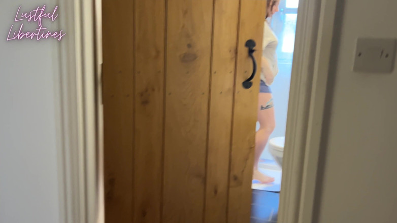 Lustful Libertines: Jediná věc, kterou na naší nevlastní sestře nesnáším, je, když...