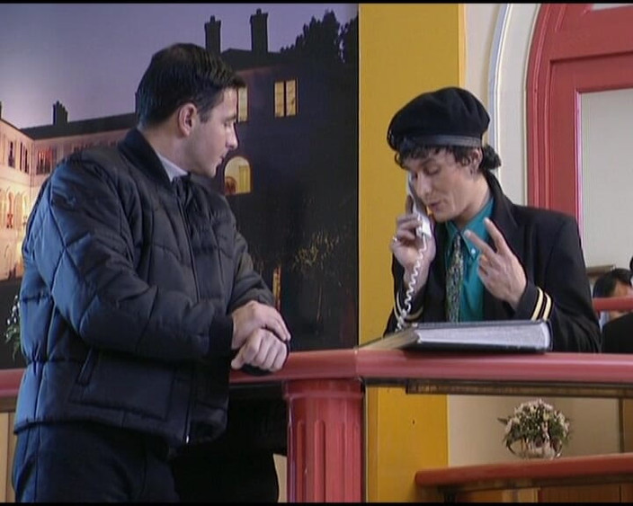 German amateur couples: Une Allemande et sa copine noire se font baiser ensemble