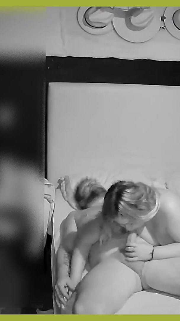 puchis: Puchis - creampie dubur mengisi pantat Mia