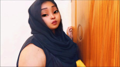 Aria Mia: Pembantu seksi bbw cantik punjabi saat membersihkan rumah, pemiliknya ngentot...