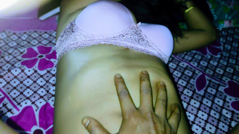 Lovely Dipti: 인도 핫한 바비 비키니 팬티 보지 N 젖탱이