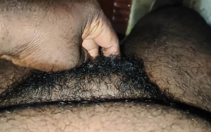 CarvingShovel: पेशाब तमिल लड़का