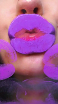 Violet Addicted Kiss