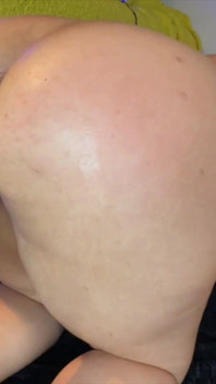 Une fille au cul incroyable se fait baiser devant la caméra