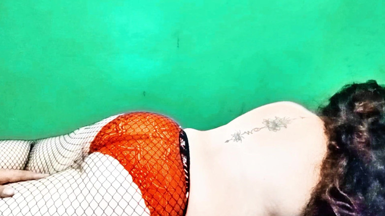 Sofixxx: Hete massage en zwevend tot hete mollige stiefzus met grote...