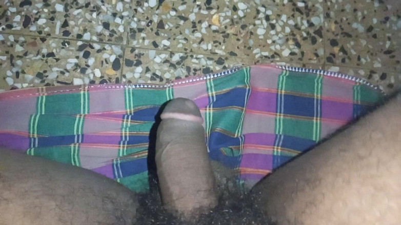 Hungry cliff: Desi-junge lutscht ehefrau büroraum und lutscht muschi