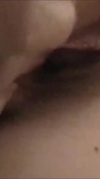 Jetzt sex, masturbation in einem versauten haus - 2 szenen in 1