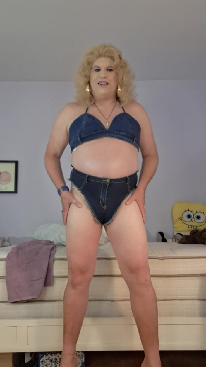 Victoria Lecherri: Vicki Adalah Nenek Transanny!