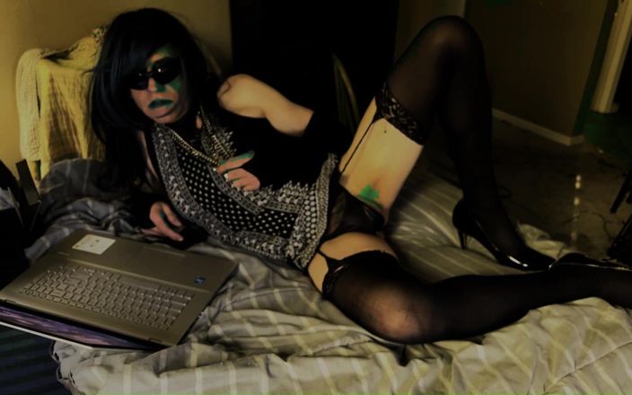 Jaylynn: Jaylynn любить вампіру