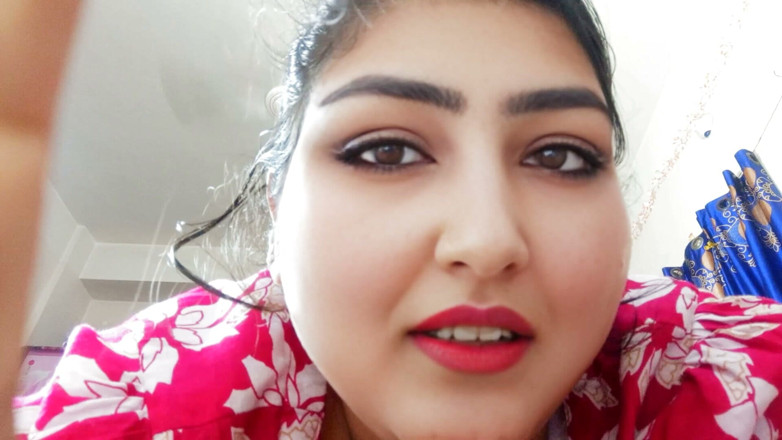 Nadiyabd: Real Bangladeshi Couple Chat &amp; Play - Big Ass &amp; Pussy Spreading Closeup...