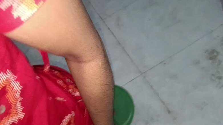 LateralChain349: Bhabhi Ji menelan zakar abang tiri dan pancut mani
