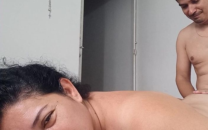 Valkyrieandluigy: Vợ đụ sâu vào cổ họng