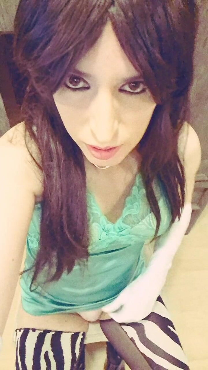 Tammy sissy slave: Tammysissy fica excitada filmando a si mesma