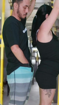 Old Scoundrel with an Encoxada and Masturbates Until He Cums on the Brunette in the Bus