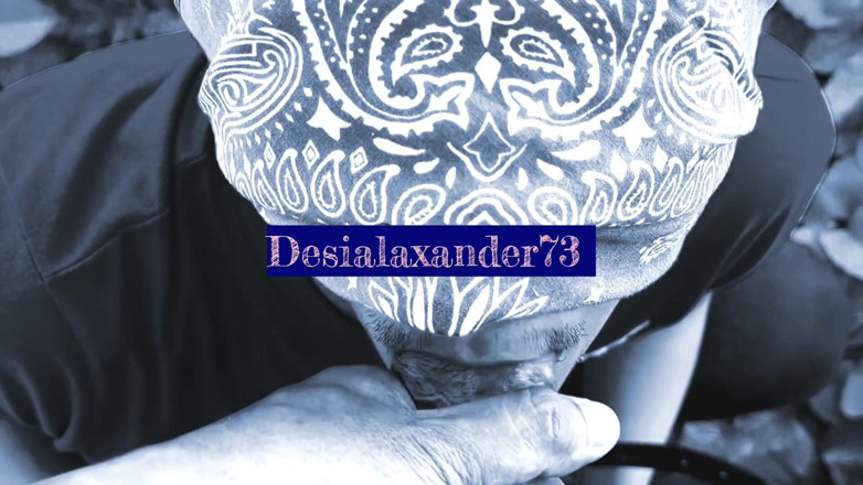 Alaxander73: Kamarád deepthroats můj penis a polyká každou kapku spermatu