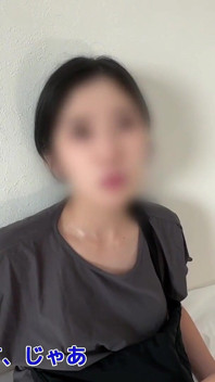 El tutor se salta el trabajo y se corre como loco. Recolé un teléfono lleno de selfies sexy y lo devolví, así que tuve sexo con ella # 370
