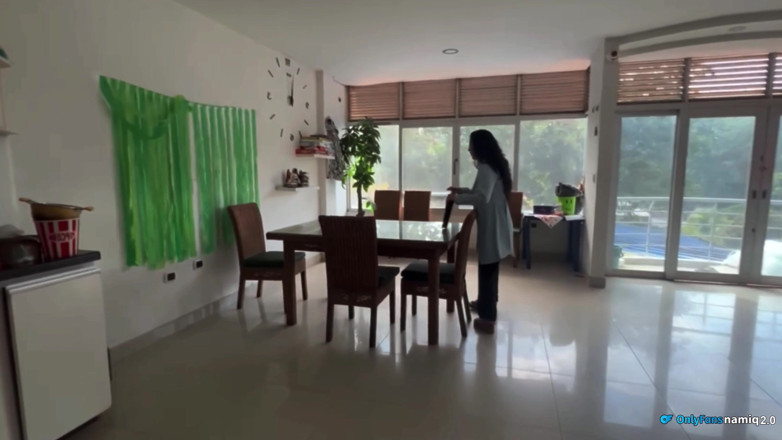 NamiQseiiin: Ugly Real Estate Thinks I'm an Easy Man and That...