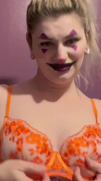 Clown Stepsister Catches You