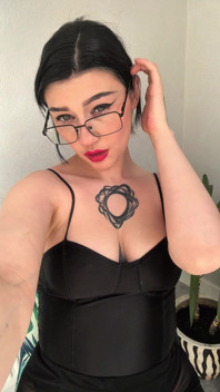 Sultry Teacher Is Ready for Extracurricular Activities!