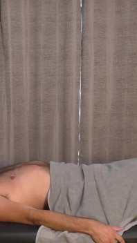 Ditria Rose straft een perverse massageklant