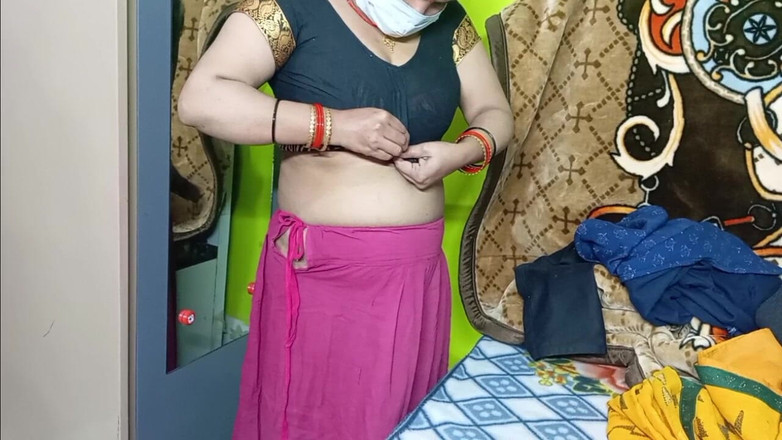 Manjushukla: Beautiful Bhabhi Wearing Yellow Sari