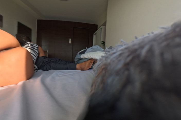 Aiko Maine: VR Cozy Bed 360 POV From Behind