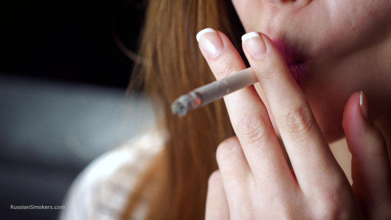 Russian Smokers: Soft Russian Beauty Smoking Cigarette Calm Moments