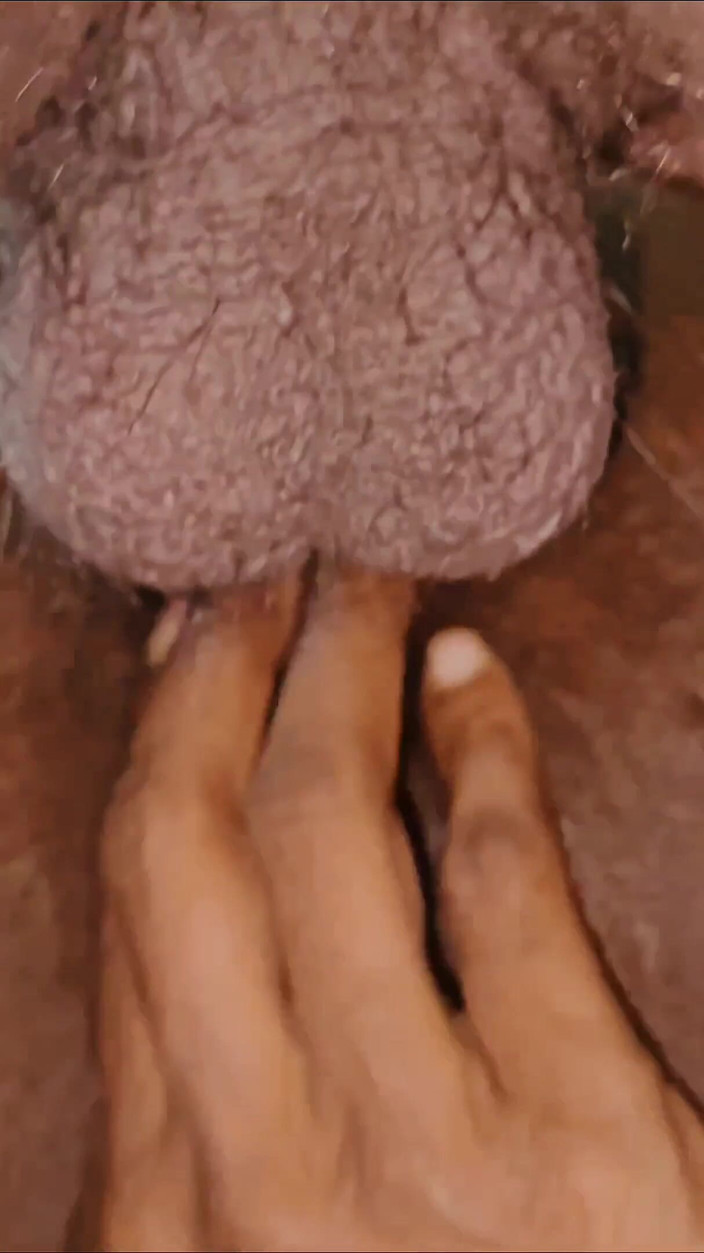 Sheela Jackson: Tamil Akka Tambi Podum Video
