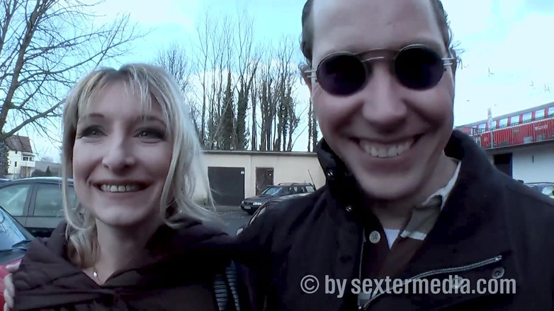 Sextermedia by Pete: คุณแม่บ้านผมบลอนด์หีพร้อมให้เย็ด