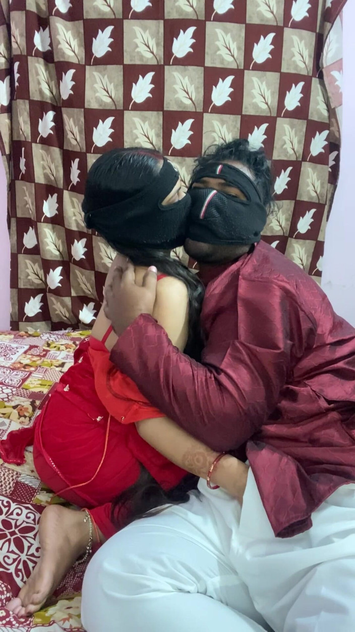 Sexy sonam studio: Karwa chauth，我操了我甜美的妻子的屁股