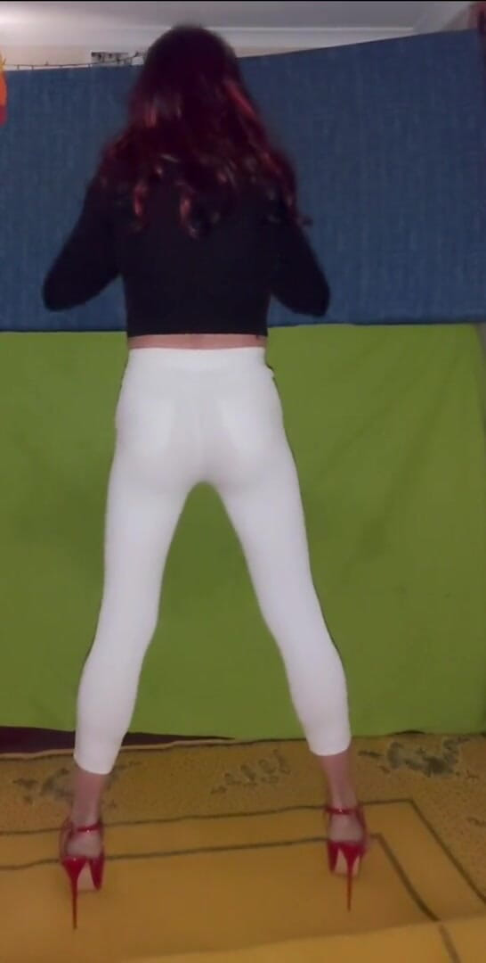 Lizzaali: Weiße stretchhosen