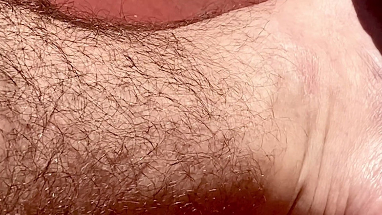 Placer_macho: Terras, zon, naaktheid, iemand kijkt naar me en ik masturbeer.