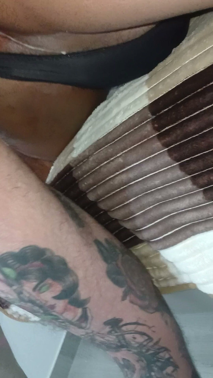 Vikingoazul: Devasa Popo Ladyboy Beni Dışarı Çıkardı, Kapalı Poposuyla Süte Dokundu