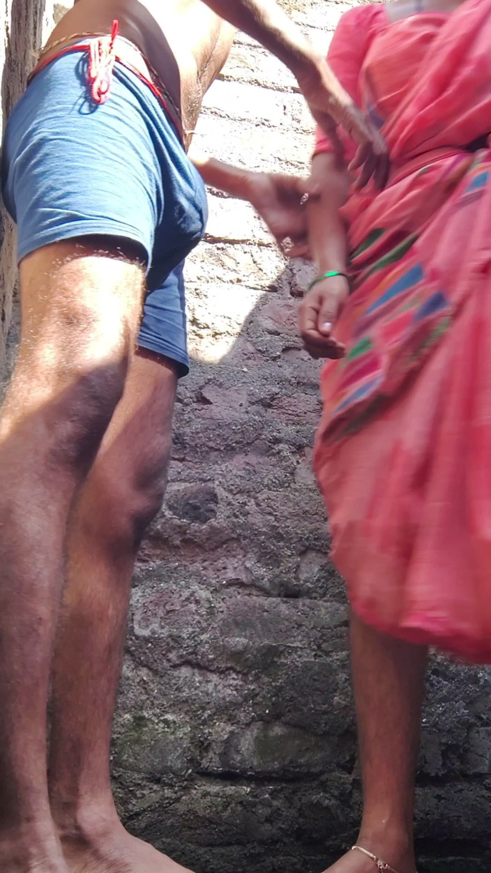 Hot bhabi gold: 德西村哥打开浴室xxx视频，印度漂亮哥的性爱视频