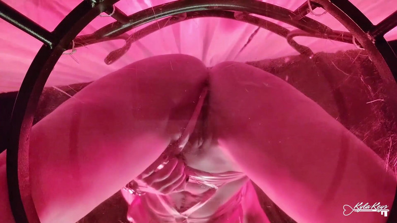 Kyla Keys: Một góc nhìn từ dưới lên