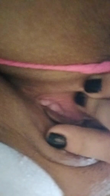 Dalyla: Artesana Juega Con Su Vagina Dandose Dedo