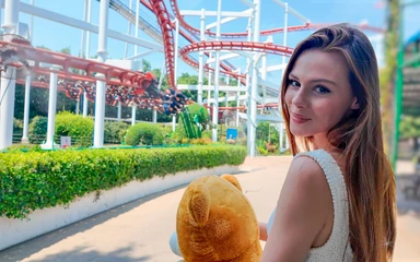 Arina Fox: POV: First Date Turns Wild - She Screams on the Ride...