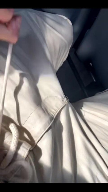 SniffHeadGER: В автобусе.. Любительница запаха