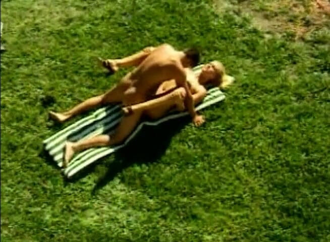 Teens Get it Hard: Horny blonde teen getting pussy banged before facial