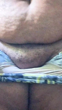 Menunjukkan Vagina