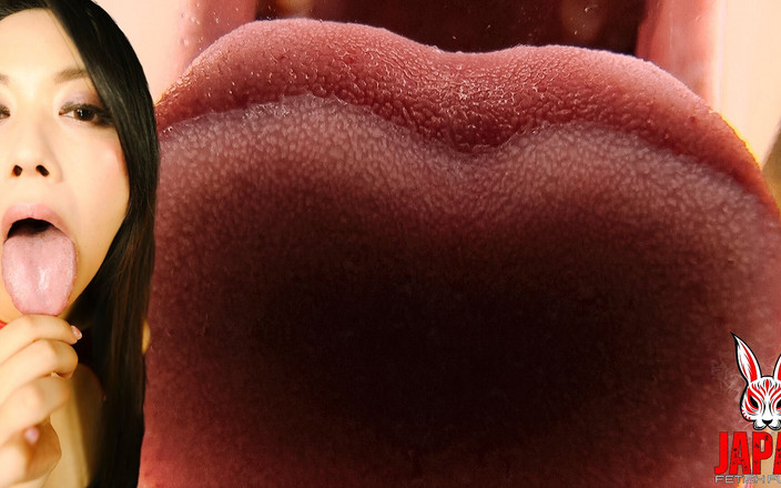 Japan Fetish Fusion: Kiwako Oikawa lame y habla sucio en primer plano - golpes...