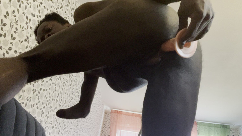 Ebony Amputee: Recht omhoog