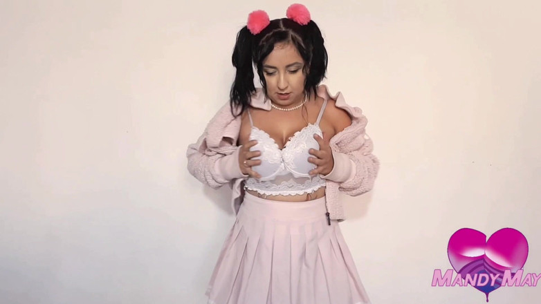 Mandy May Xtuber: लॉलीपॉप के साथ एकल वीडियो