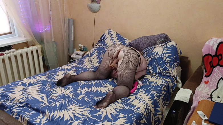 Zona901: Novia con gran culo se masturba el coño grande y...