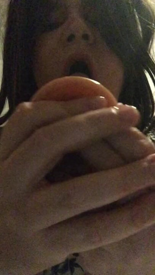 BifloXXX: Brunette crossdresser deepthroat dildo