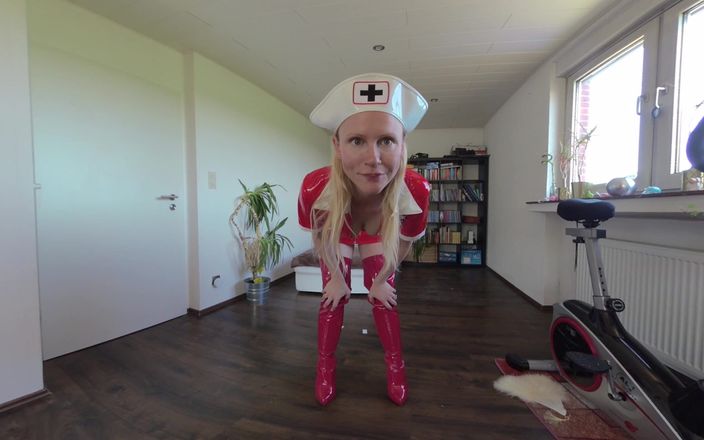 BlondeHexe VR: Azgın hemşire