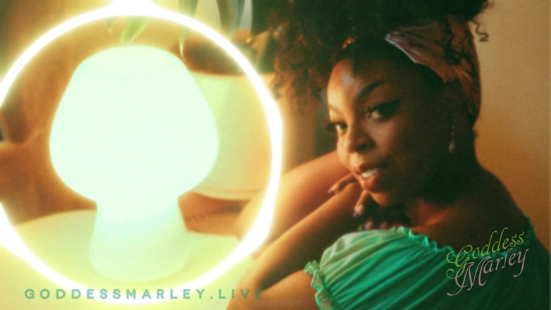 Goddess Marley: Jadilah siapa awak, si jalang mani