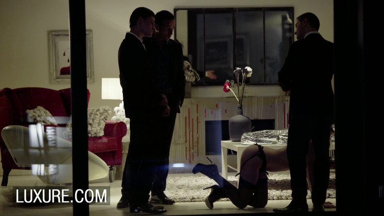 Luxure: Three guys take turns on Cara Saint-Germain in hot stockings
